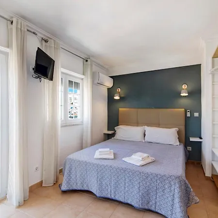 Apartamento O Tunel Apartment *